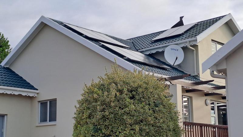 2 Bedroom Property for Sale in Stilbaai Wes Western Cape
